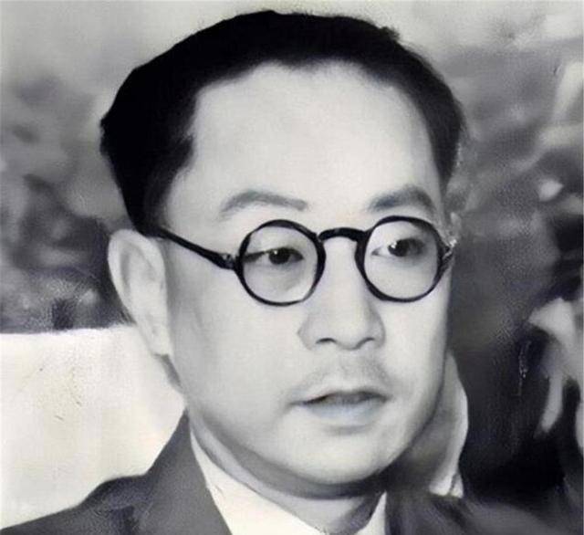 1945年我情报员华克之，与日军少将“推心置腹”，智取194挺机枪