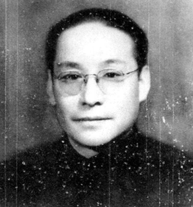 华克之有多厉害？遭戴笠持续追捕毫发无损！屡次虎口夺食从未失手