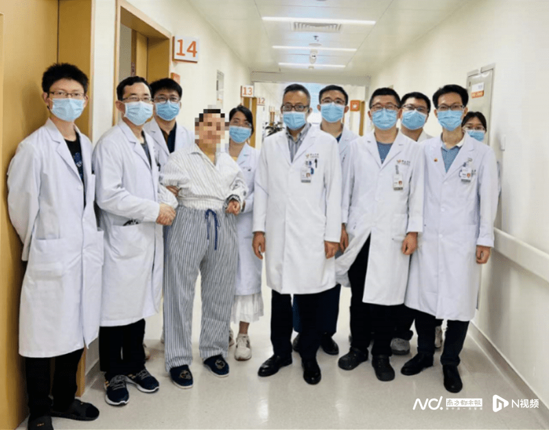 为了根治性切除恶性肿瘤有多拼？这群广州医生给患者“换腰”