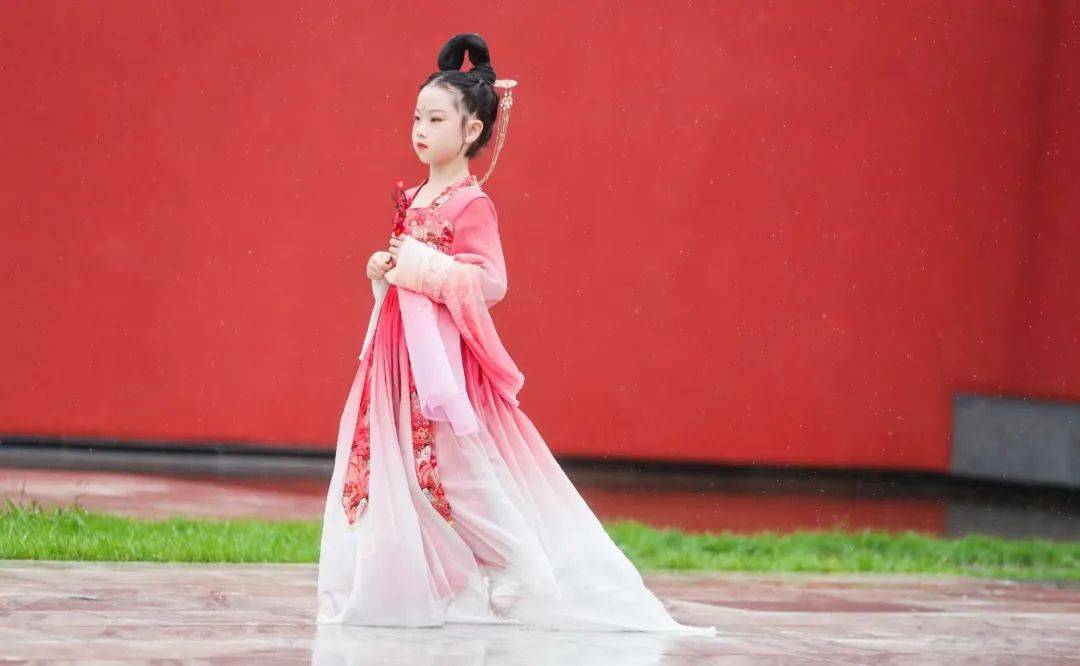 CWE童博会移师杭州，再次起航，携JS蒋硕带你领阅东方美学的魅力