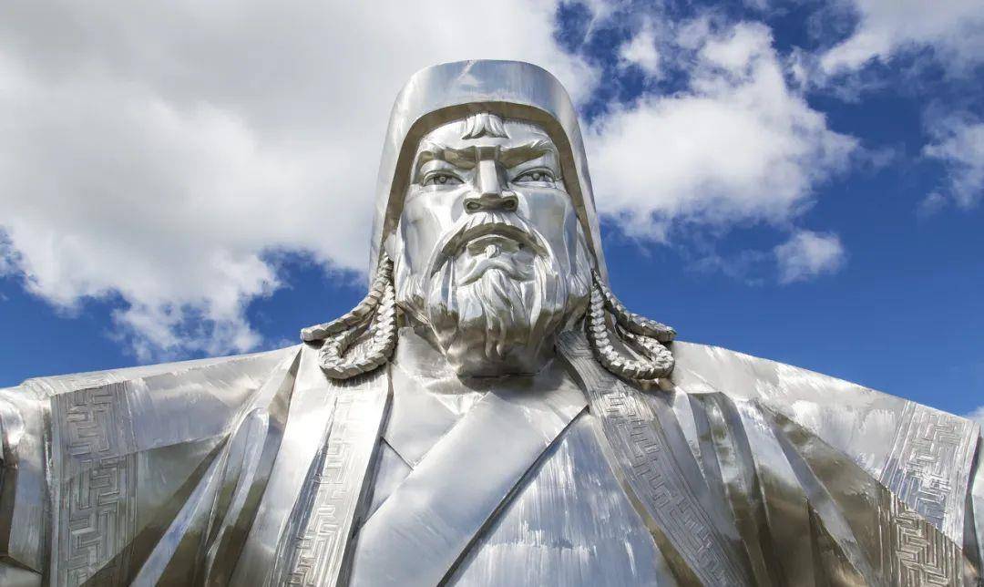 一个战争狂人的暴毙