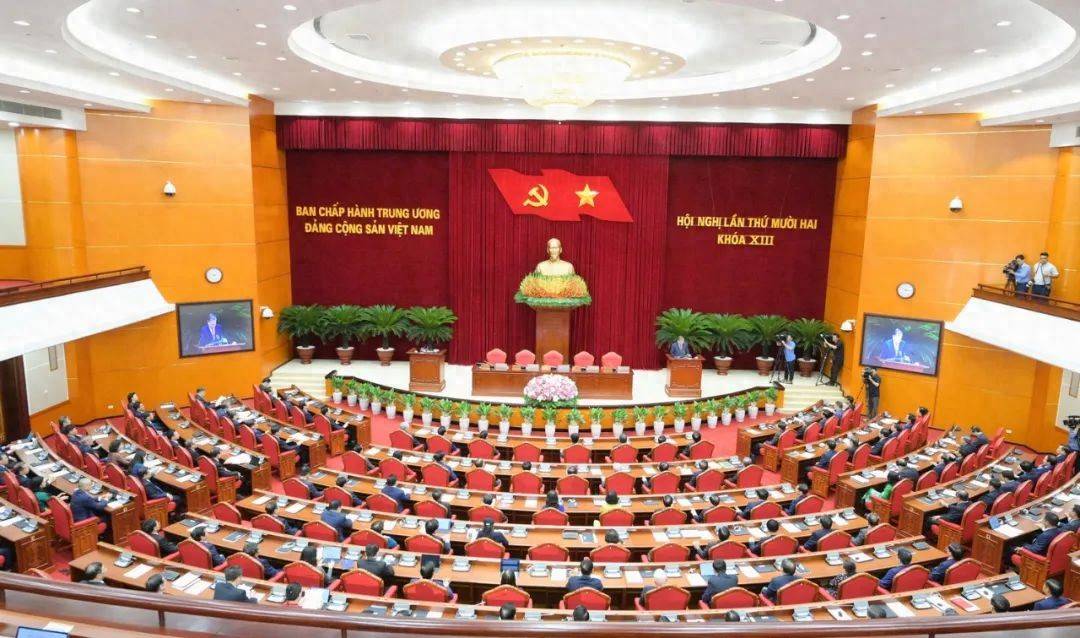 越南多名前国家领导人，为何辞职后被加重处分？
