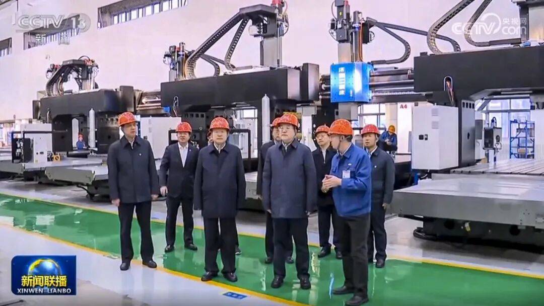 中共中央政治局常委、国务院副总理丁薛祥到济南二机床调研